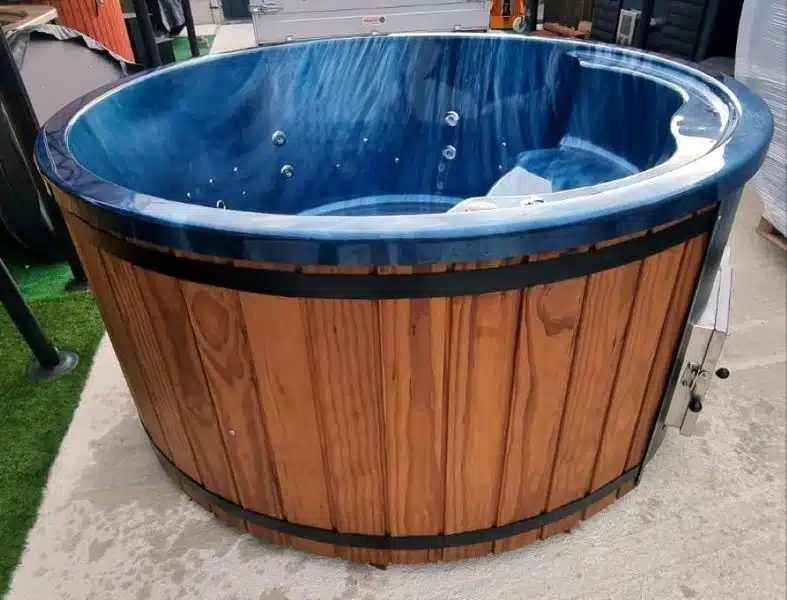 6 SZEMÉLYES CLASIC IN INTEGRÁLT KÁLYHÁS PRÉMIUM AKRIL DÉZSAFÜRDŐ WELLNESS CSOMAGBAN 13 6 személyes clasic in integrált kályhás akril dézsafürdő-7