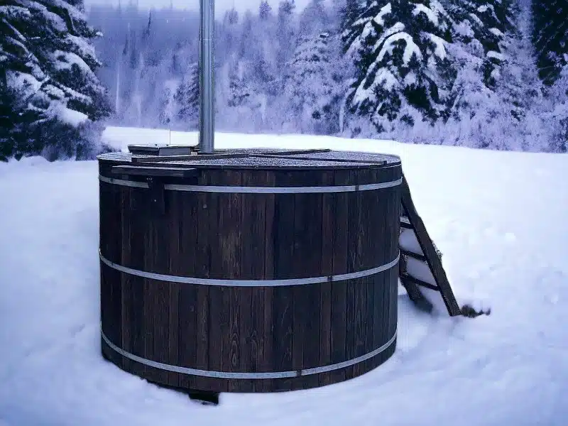 6 SZEMÉLYES FA PRÉMIUM DÉZSAFÜRDŐ 2 6 személyes dézsafürdő-1