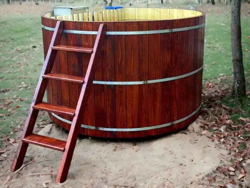 8 SZEMÉLYES FA PRÉMIUM DÉZSAFÜRDŐ 7 8 személyes dézsafürdő-6