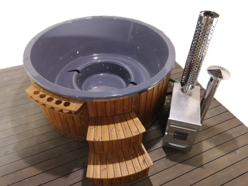 MÁLTA 6 SZEMÉLYES ÜVEGSZÁLAS DÉZSAFÜRDŐ KÜLSŐ KÁLYHÁVAL, WELLNESS CSOMAGBAN 4 Málta külső kályhás-4