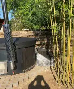 MÁLTA 6 SZEMÉLYES INTEGRÁLT KÁLYHÁS ÜVEGSZÁLAS DÉZSAFÜRDŐ THERMOTETŐVEL, WELLNESS CSOMAGBAN 61 Málta üvegszálas integrált kályhás dézsafürdő-18