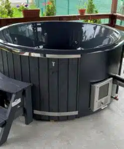 MÁLTA 6 SZEMÉLYES INTEGRÁLT KÁLYHÁS ÜVEGSZÁLAS DÉZSAFÜRDŐ THERMOTETŐVEL, WELLNESS CSOMAGBAN 74 Málta üvegszálas integrált kályhás dézsafürdő-31