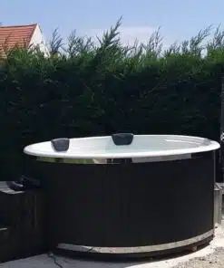 MÁLTA 6 SZEMÉLYES INTEGRÁLT KÁLYHÁS ÜVEGSZÁLAS DÉZSAFÜRDŐ THERMOTETŐVEL, WELLNESS CSOMAGBAN 48 Málta üvegszálas integrált kályhás dézsafürdő-5