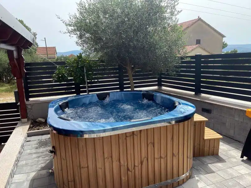 Négyszög alakú akril dézsafürdők