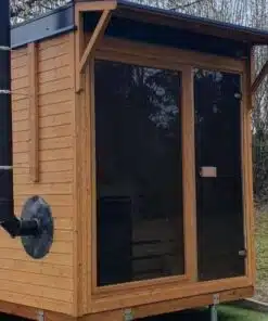 MODERN SZAUNA ELEKTROMOS KÁLYHÁVAL 11 Riga kültéri szauna elektromos vagy fatüzelésű kályhával-5