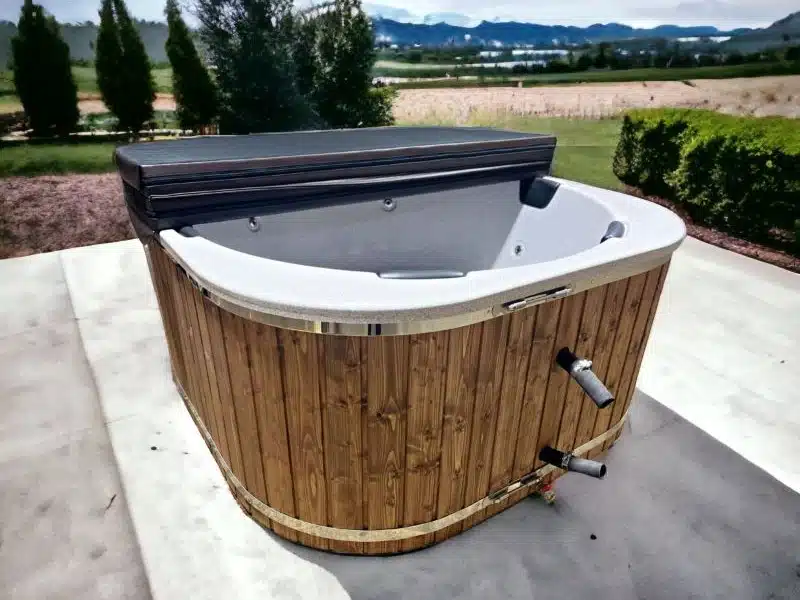 RUBIN 5-6 SZEMÉLYES PRÉMIUM NÉGYSZÖG ALAKÚ AKRIL DÉZSAFÜRDŐ KÜLSŐ KÁLYHÁVAL 8 Rubin akril külső kályhás dézsafürdő-7