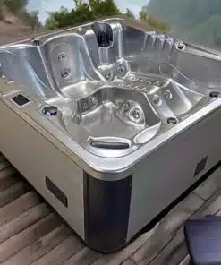 Smaragd prémium akril 5 személyes pezsgőfürdő