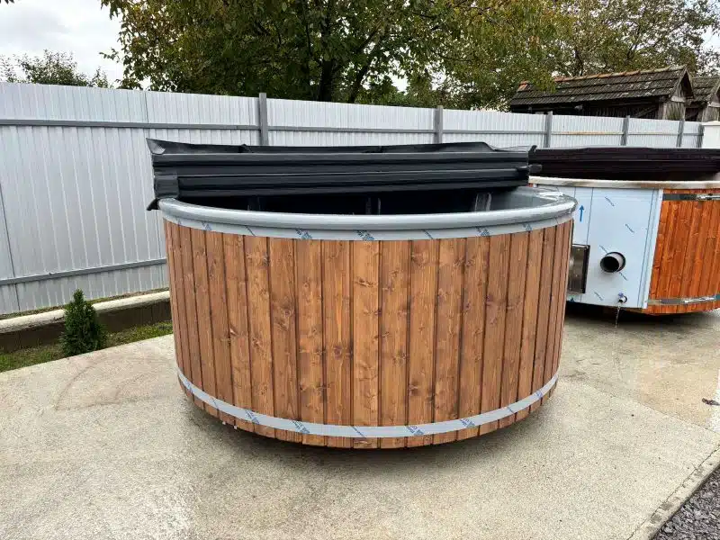 MEGÚJULT LUX IN 8 személyes ELEKTROMOS AKRIL dézsafürdő 2 MEGÚJULT LUX IN 8 személyes ELEKTROMOS AKRIL dézsafürdő 2