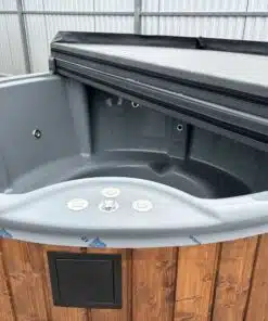 MEGÚJULT LUX IN 8 személyes ELEKTROMOS AKRIL dézsafürdő 7 MEGÚJULT LUX IN 8 személyes ELEKTROMOS AKRIL dézsafürdő 3