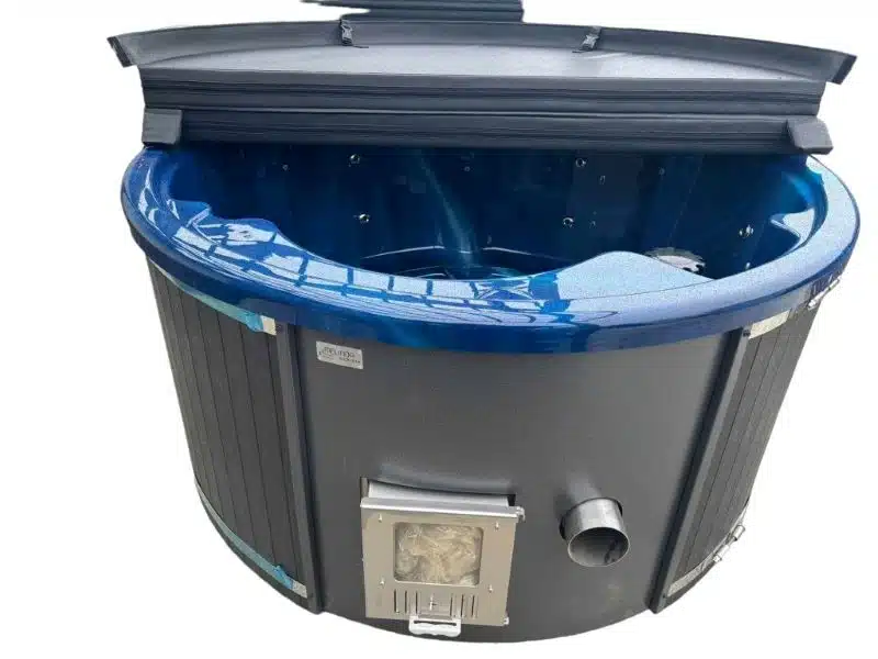 MEGÚJULT LUX IN 5 személyes INTEGRÁLT KÁLYHÁS PRÉMIUM MÁRVÁNY AKRIL dézsafürdő wellness csomagban 6 LUX IN 5 személyes INTEGRÁLT KÁLYHÁS PRÉMIUM MÁRVÁNY AKRIL dézsafürdő 6