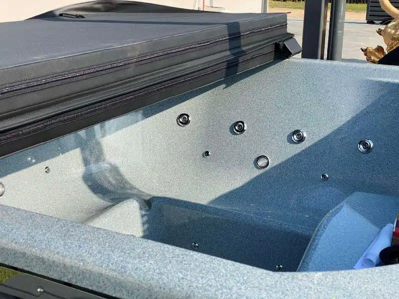 Palermo négyszögletes 8 személyes üvegszálas dézsafürdő integrált kályhával 4 Palermo négyszögletes 8 személyes üvegszálas dézsafürdő integrált kályhával 4