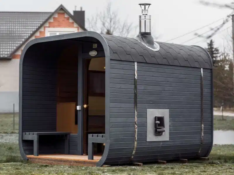 MANGA 4-6 személyes szauna elektromos kályhával, kétszintes padokkal 2 MANGA 4-6 személyes szauna elektromos kályhával, kétszintes padokkal 2