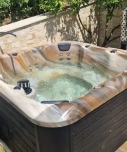 TOPÁZ PRÉMIUM AKRIL 4 személyes INTEGRÁLT fatüzelésű jacuzzi 28 TOPÁZ PRÉMIUM AKRIL 4 személyes INTEGRÁLT fatüzelésű jacuzzi
