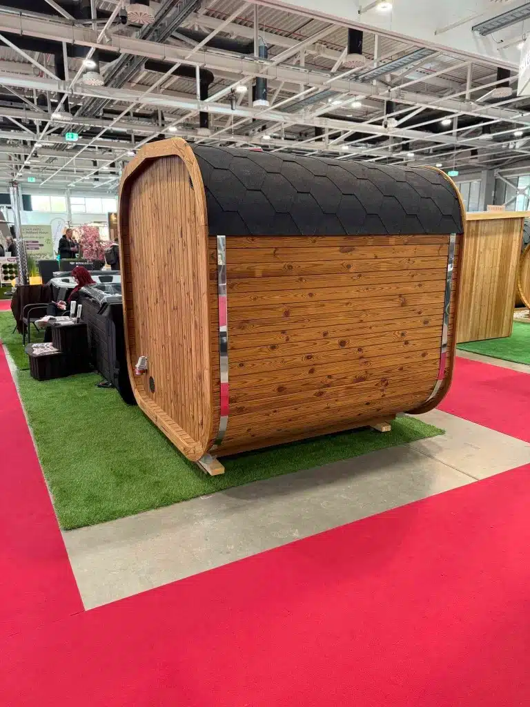4 SZEMÉLYES THERMOWOOD MINI SZAUNA ELEKTROMOS FŰTÉSSEL 2 4 SZEMÉLYES THERMOWOOD MINI SZAUNA ELEKTROMOS FŰTÉSSEL