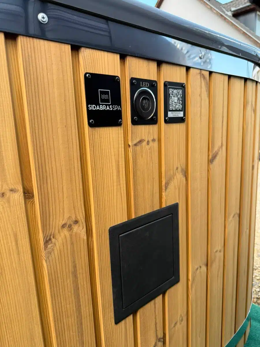 2 SZEMÉLYES OFURO (OVÁLIS) AKRIL DÉZSAFÜRDŐ – ELEKTROMOS KÁLYHÁVAL 3 2 SZEMÉLYES OFURO (OVÁLIS) AKRIL DÉZSAFÜRDŐ – ELEKTROMOS KÁLYHÁVAL