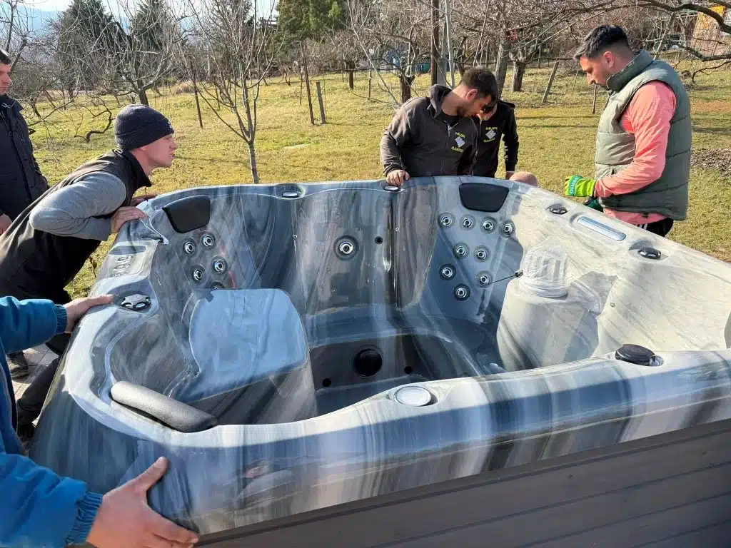 TOPÁZ PRÉMIUM AKRIL 4 személyes INTEGRÁLT fatüzelésű jacuzzi 6 TOPÁZ PRÉMIUM AKRIL 4 személyes INTEGRÁLT fatüzelésű jacuzzi