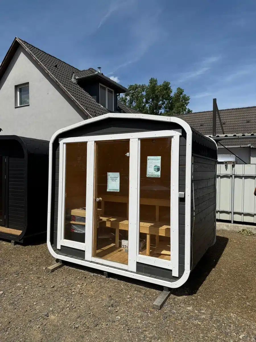 4 FŐS HARMONY SZAUNA – 12 kW HARVIA M3 FATÜZELÉSŰ KÁLYHÁVAL 1 4 FŐS HARMONY SZAUNA – 12 kW HARVIA M3 FATÜZELÉSŰ KÁLYHÁVAL