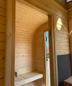 6 SZEMÉLYES VIP LUX SZAUNA – HARVIA M3 SL KÜLSŐ FATÜZELÉSŰ KAZÁNNAL 47 6 SZEMÉLYES VIP LUX SZAUNA – HARVIA M3 SL KÜLSŐ FATÜZELÉSŰ KAZÁNNAL
