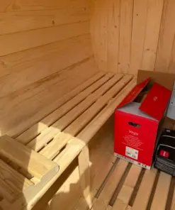 4 SZEMÉLYES HORDÓSZAUNA – ELEKTROMOS KÁLYHÁVAL 29 4 SZEMÉLYES HORDÓSZAUNA – ELEKTROMOS KÁLYHÁVAL