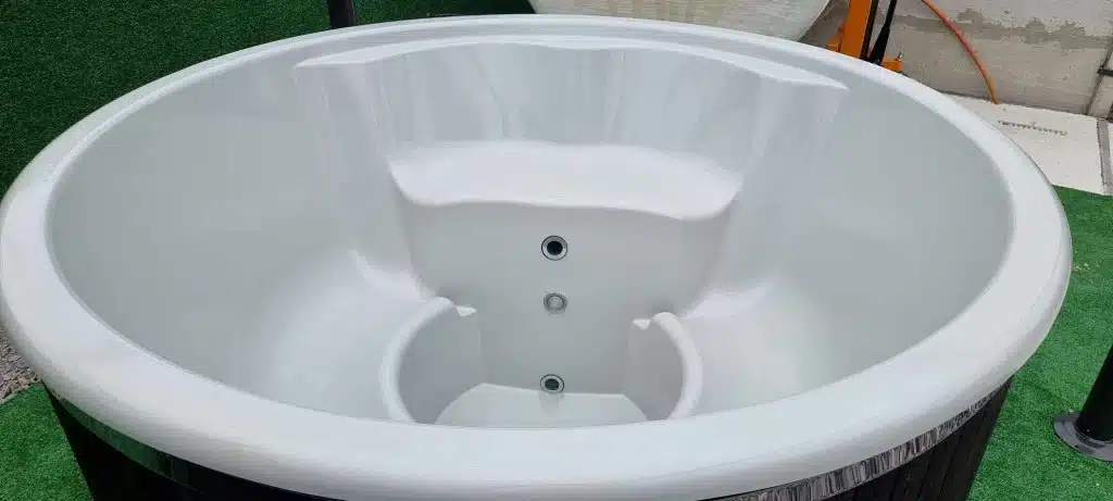 PEARL 6 személyes INTEGRÁLT KÁLYHÁS üvegszálas dézsafürdő 9 PEARL 6 személyes INTEGRÁLT KÁLYHÁS üvegszálas dézsafürdő