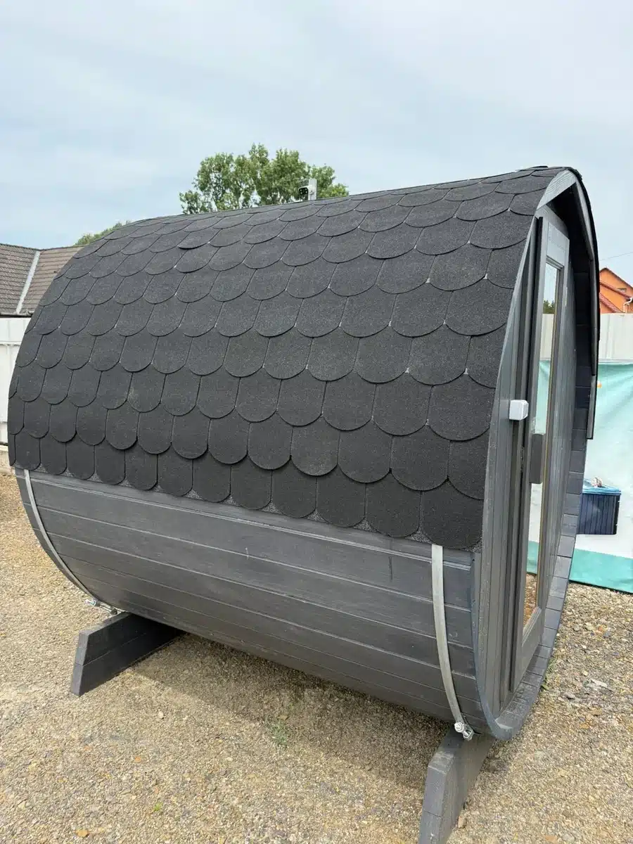 2 SZEMÉLYES MINI SZÉKELY SZAUNA – 6kW-OS HARVIA ELEKTROMOS KÁLYHÁVAL 2 2 SZEMÉLYES MINI SZÉKELY SZAUNA – 6kW-OS HARVIA ELEKTROMOS KÁLYHÁVAL