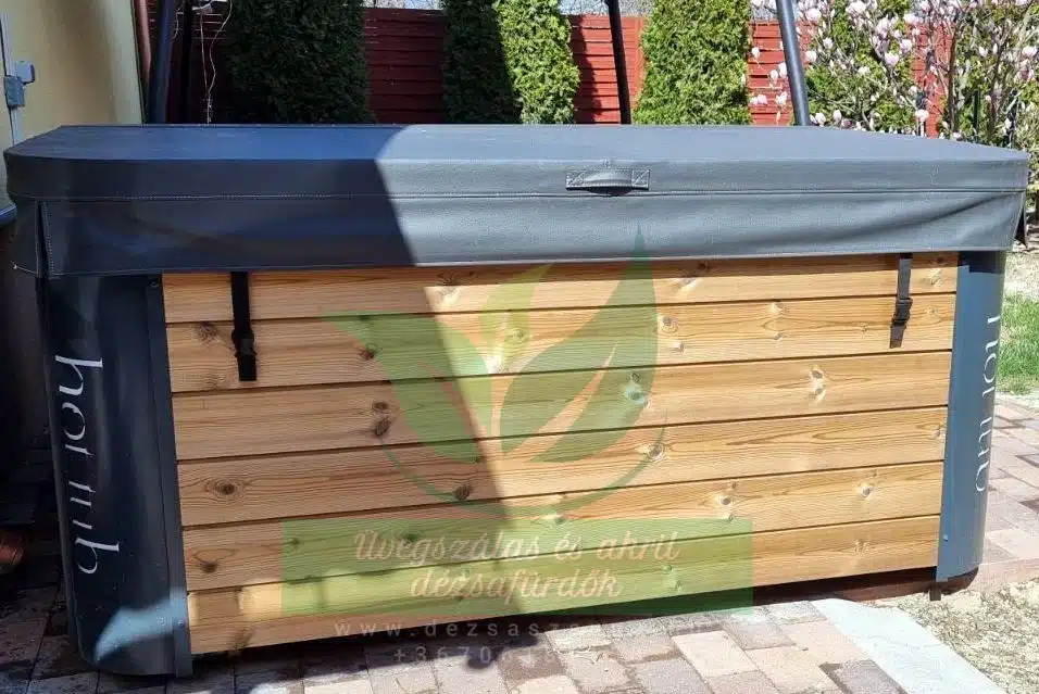 MONACO OUT THERMOWOOD KÜLSŐ KÁLYHÁS NÉGYSZÖG alakú AKRIL dézsafürdő 13 MONACO OUT THERMOWOOD KÜLSŐ KÁLYHÁS NÉGYSZÖG alakú AKRIL dézsafürdő