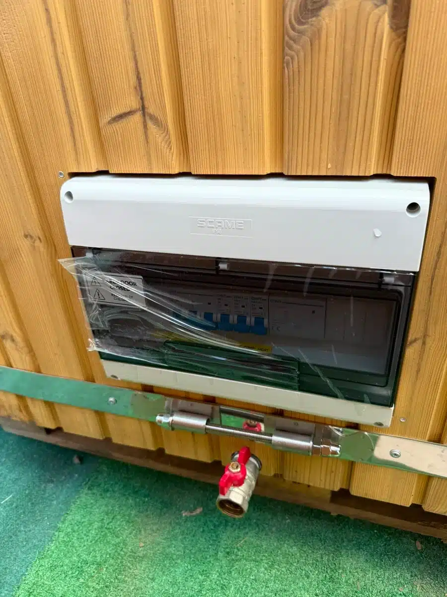 2 SZEMÉLYES OFURO (OVÁLIS) AKRIL DÉZSAFÜRDŐ – ELEKTROMOS KÁLYHÁVAL 8 2 SZEMÉLYES OFURO (OVÁLIS) AKRIL DÉZSAFÜRDŐ – ELEKTROMOS KÁLYHÁVAL