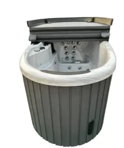 JADE 2 személyes ovális akril dézsafürdő külső kályhával 22 JADE 2 személyes ovális akril dézsafürdő külső kályhával